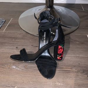 Kenneth Cole NY Heel Sandals Black Suede Floral